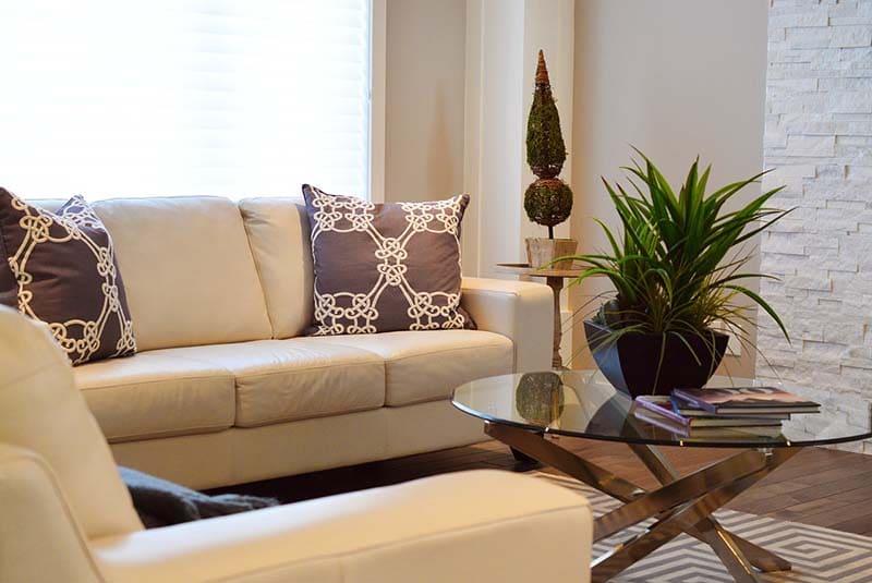 Save Money With a Programmable Thermostat Even When You're Not Home